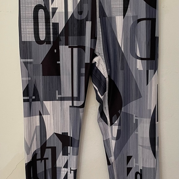 Fabletics by Demi Lovato - Picture 1 of 10